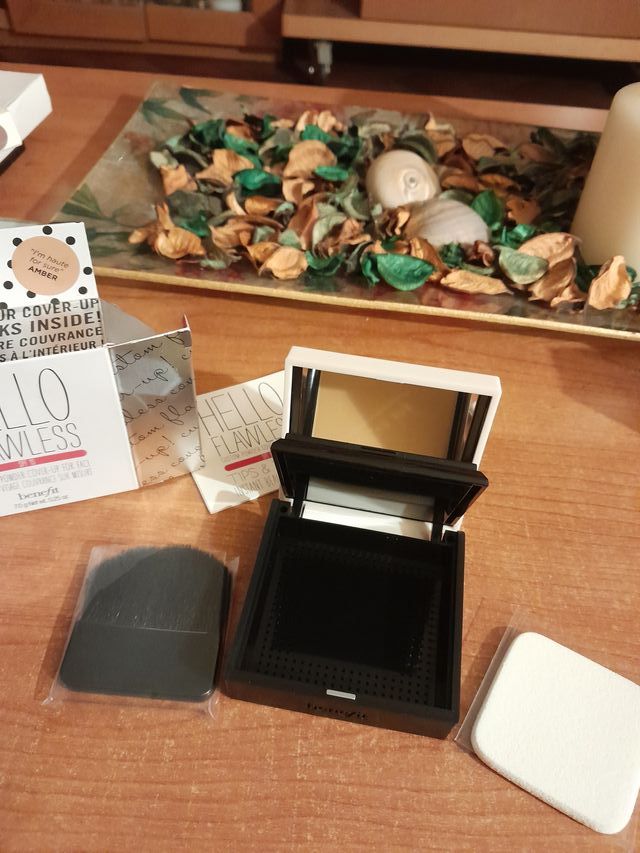 Colorete Hello Flawless.BENEFIT