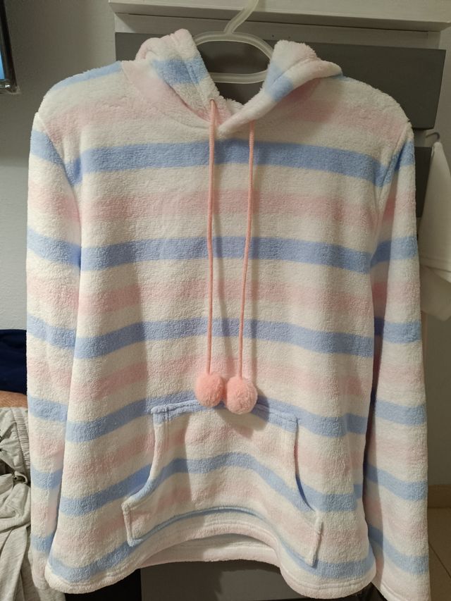 Sudadera muy cómoda y caliente