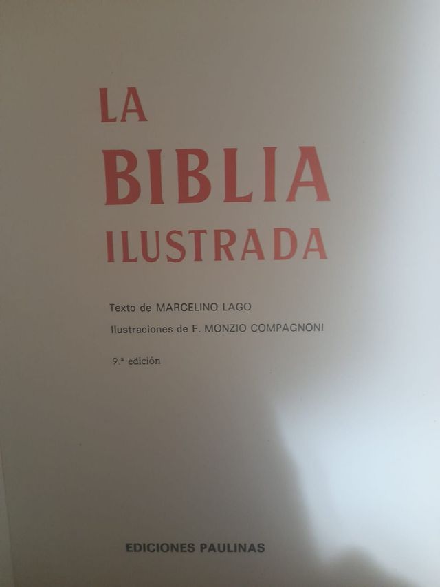 Precioso libro la Biblia ilustrada ed. paulinas