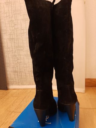 Botas de tacón serraje