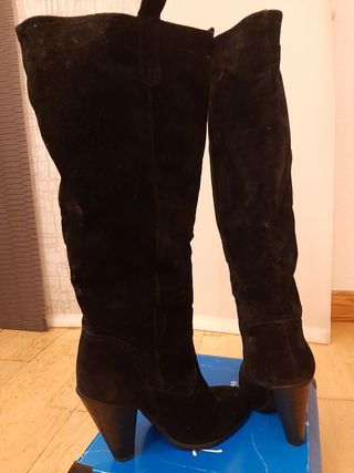 Botas de tacón serraje