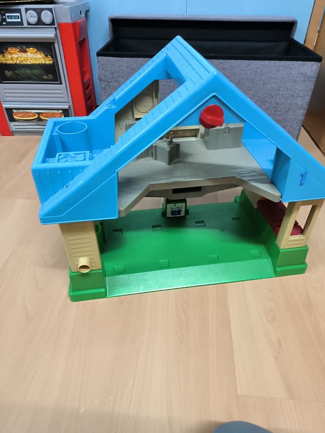 Garage taller playskool