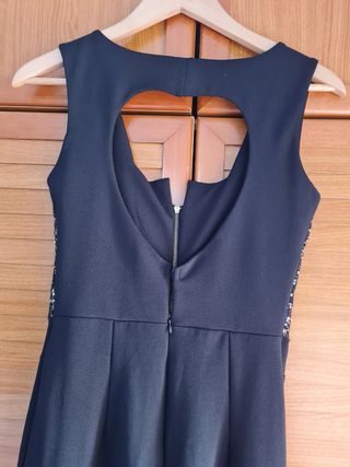 Mono de fiesta negro