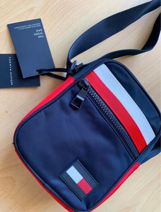 Bolso bandolera Tommy Hilfiguer