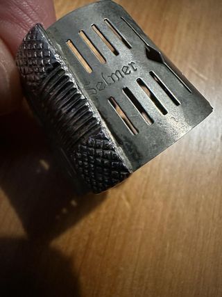 Abrazadera Selmer Magnitone saxo tenor antigua