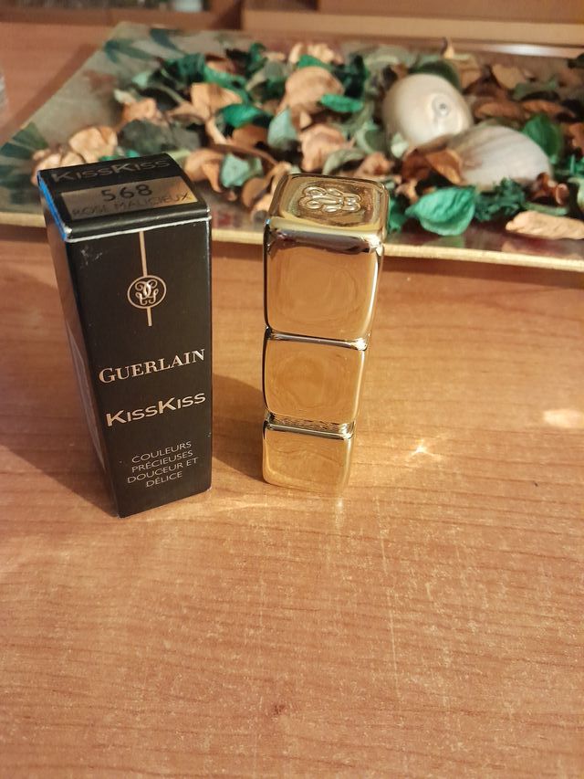 Pintalabios Guerlain Kiss Kiss 568 Rose Malicieux