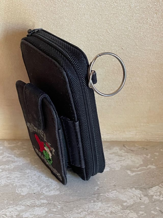 Portachiavi e portatessere