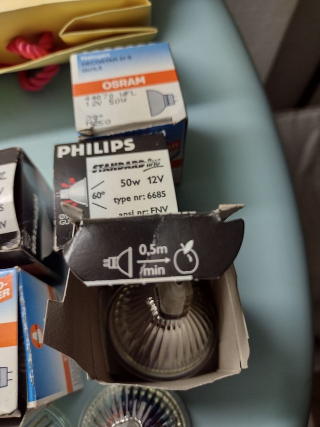 Lampadine alogene da 20 e 50 watt