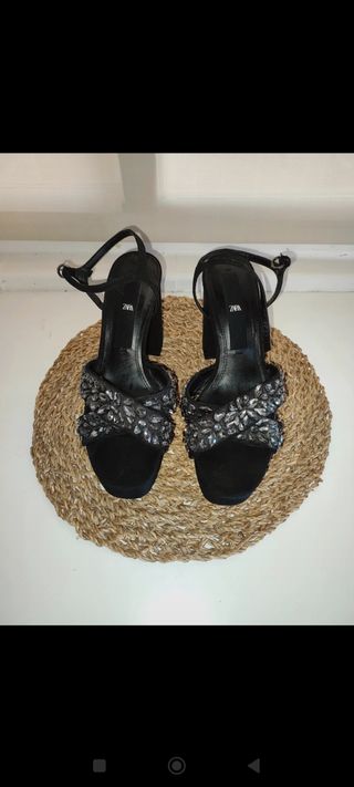 Sandalia fiesta zara