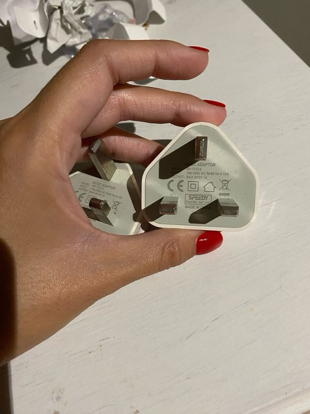 Adaptadores UK Enchufe Cargador Apple