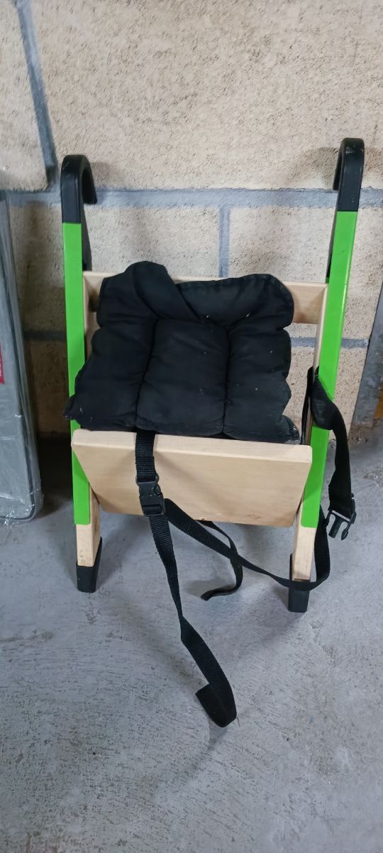 Trona de bebe portatil Handysitt