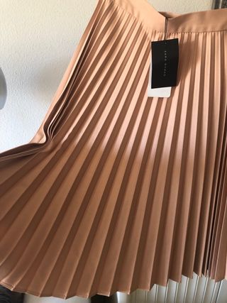 Falda plisada, Zara Nuevo
