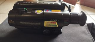 Sony videocamera TR490E video8 zoom 24 x 