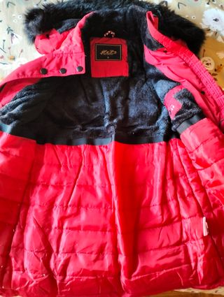 Abrigo parka mujer, pone talla S pero da una M