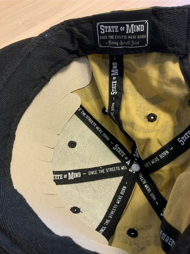 Gorra Plana 5tate of Mind “Barna state of mind”