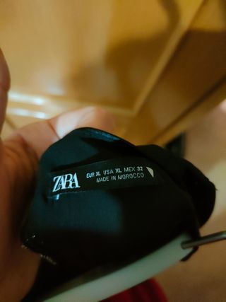 Top de manga larga de zara