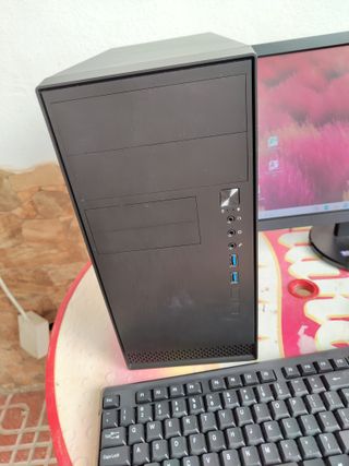 EQUIPO INTEL XEON X 2,70 GHZ 500 GB 8 GB SSD 