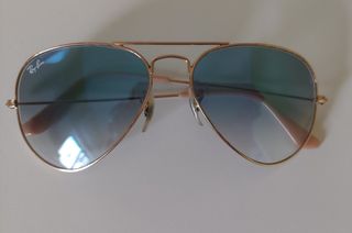 Ray-van Aviator large metal. Poco uso.