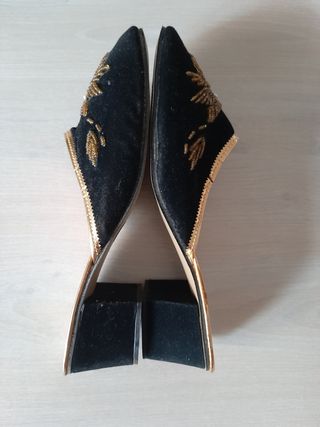 Zapatos Mules mujer bordados