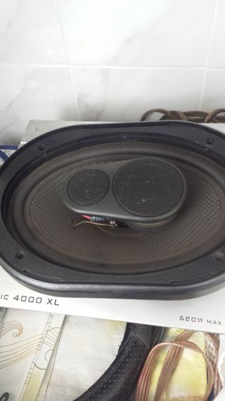 Equipo de música coche