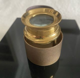 Lupa de laton Van Cort Instruments