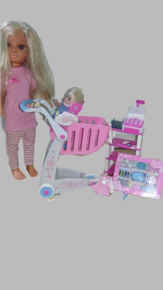 Muñeca Nancy de compras con su hermana 