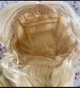 PELUCA RUBIA