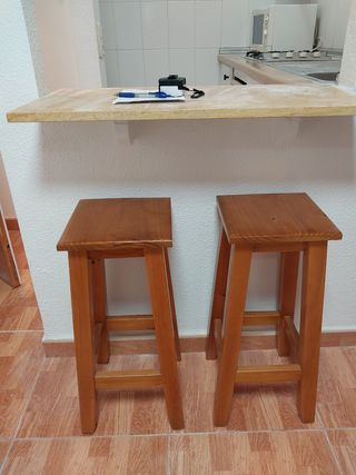 Taburetes madera de pino