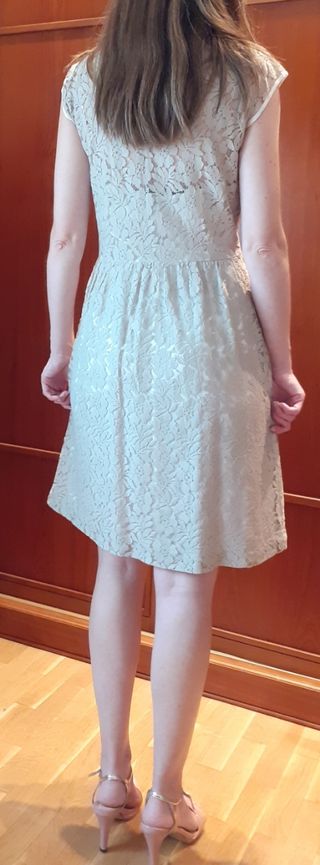 Vestido beis de fiesta talla 36
