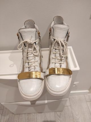 Bambas Giuseppe Zanotti