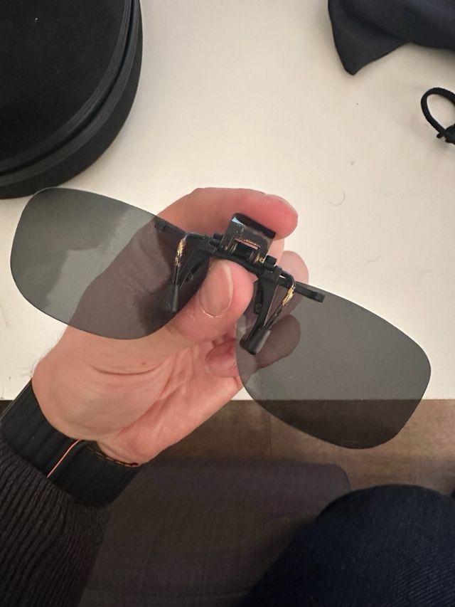 Clip solar universal gafas