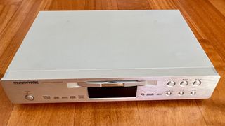 Equipo Marantz  Tres dispositivos