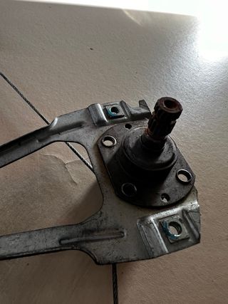 Elevalunas Mercedes 190 W201