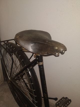 Bicicleta antigua ecclesiastique