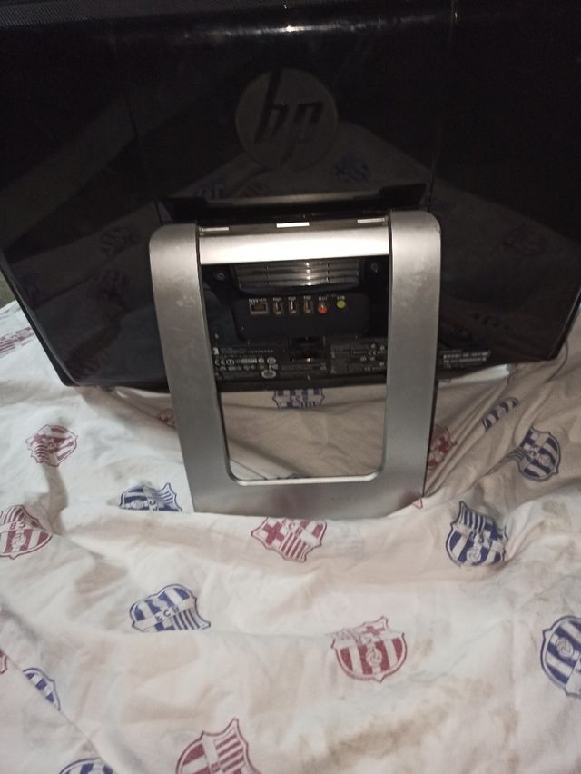 Ordenador no enciende para piezas está completo