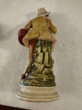 DOS FIGURAS ANTIGUAS DE CERÁMICA