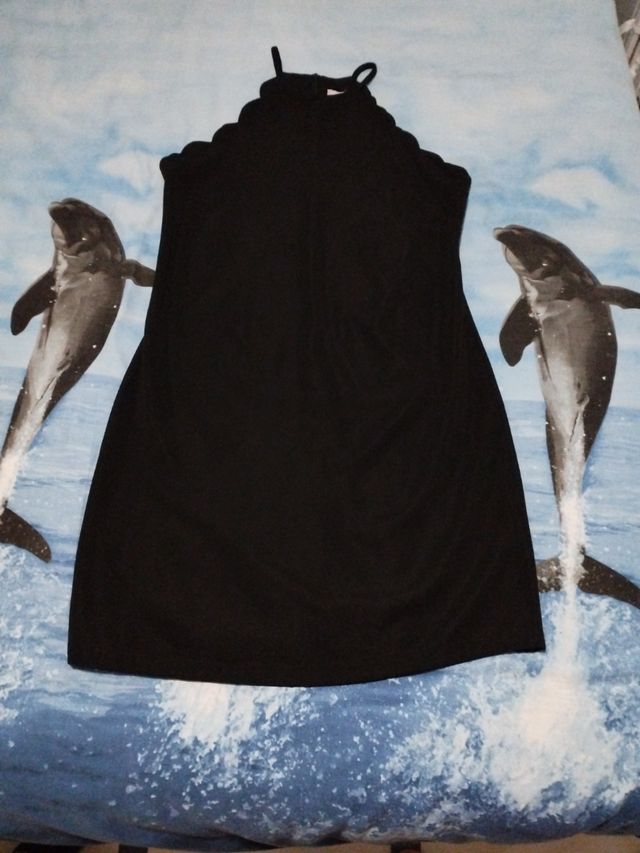 Vestido negro ideal para cualquier ocasion.