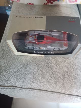 Audi maqueta Infineon R-8 Original