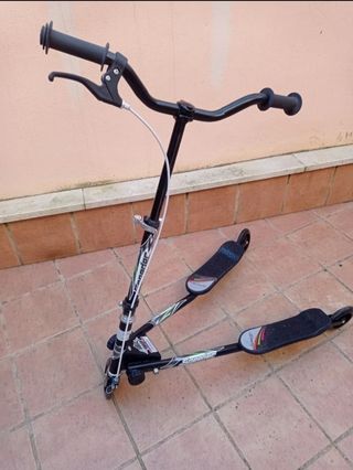 Patinete Scooter de 3 ruedas.