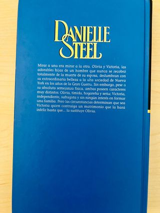 DANIELLE STEEL. 3 novelas románticas 5€