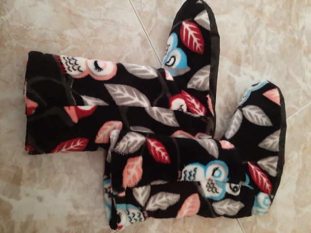 Zapatillas Pantuflas Massana T37-38. 7€