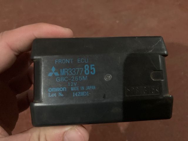 Caja reles/fusibles Montero Io