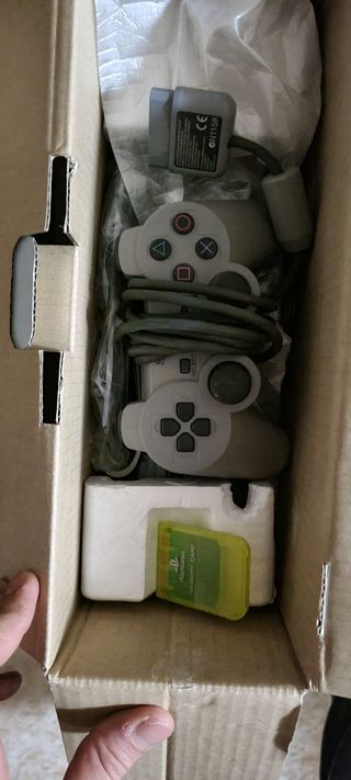 Ps1 one intacta y juegos