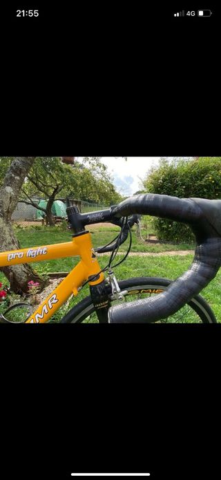 Bicicleta MMR de carretera montada en Campagnolo