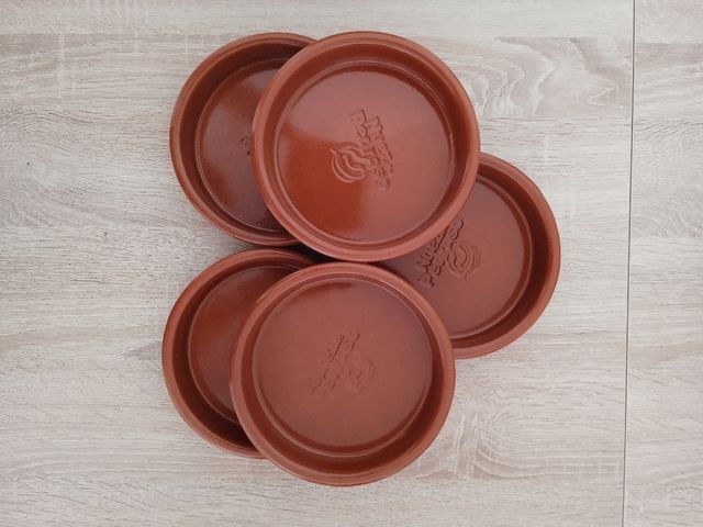 Lote 5 platos de barro