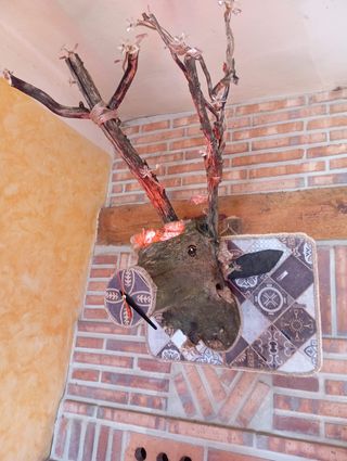 Cabeza de ciervo artesanal