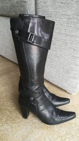 Botas altas de Pepe Castel