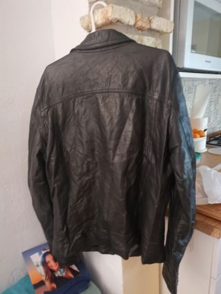 Cazadora de firma D&G