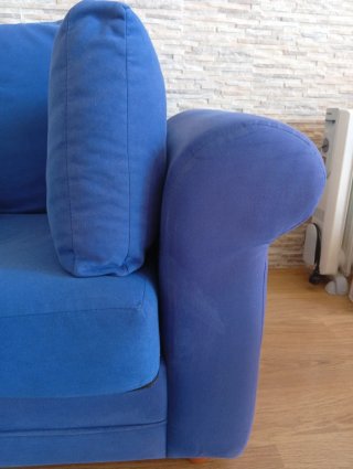 Sofá rinconera . Negociable. Por poco tiempo.