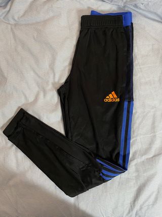 Pantalón Adidas del Real Madrid
